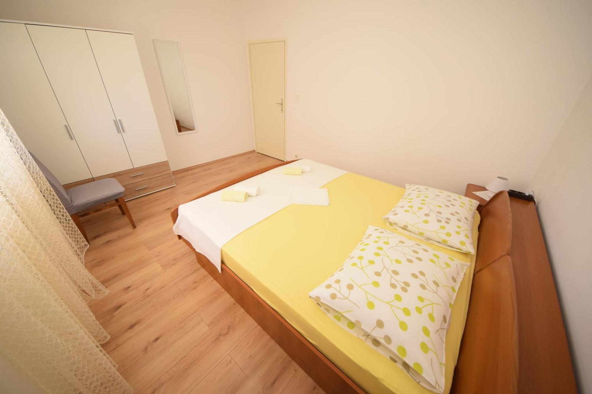 Apartments Jakov Оребич Екстер'єр фото